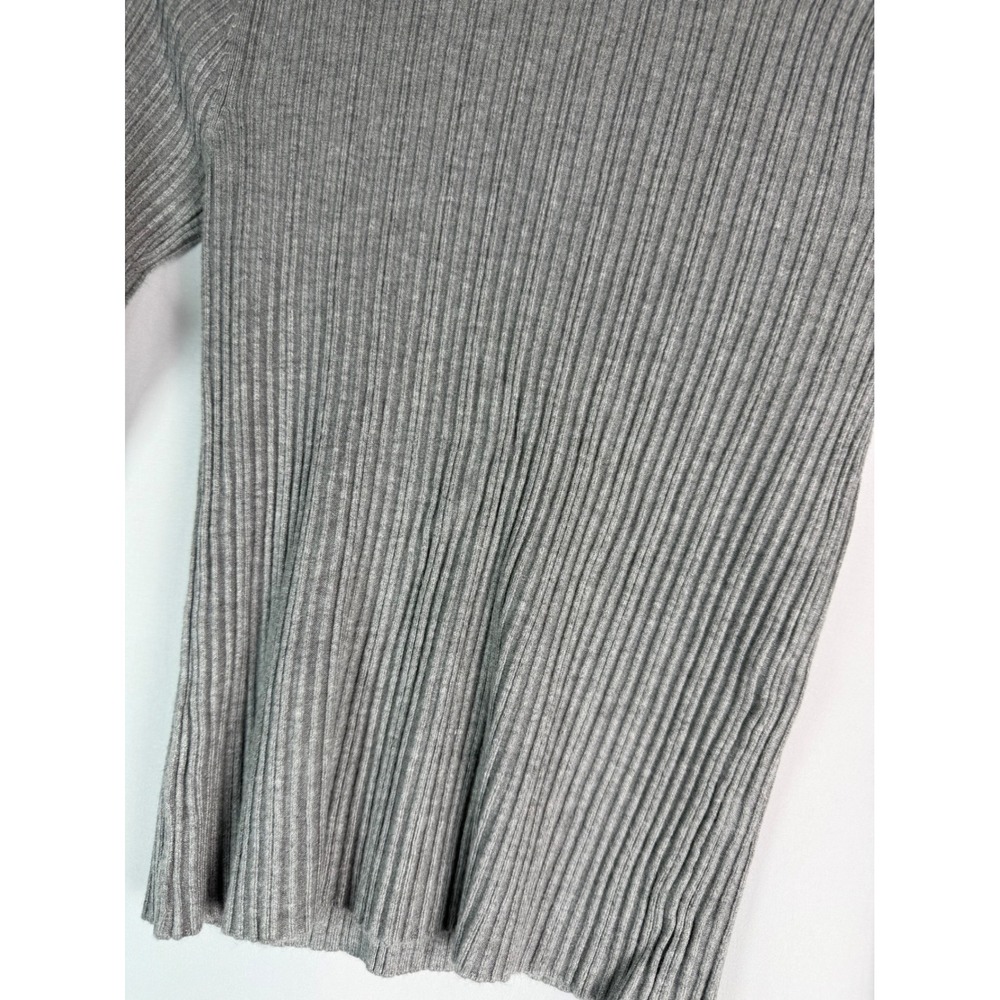 Forever 21 Ribbed Knit Top Gray Long Sleeve‎ Crew Neck Basic Casual Medium - Picture 2 of 9